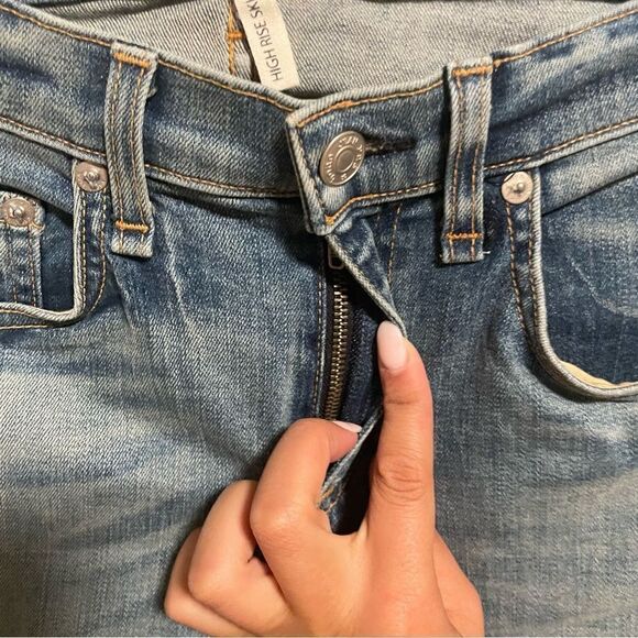 Rag & Bone High Rise Skinny Clean Street Water- Size 27 - Picture 5 of 11